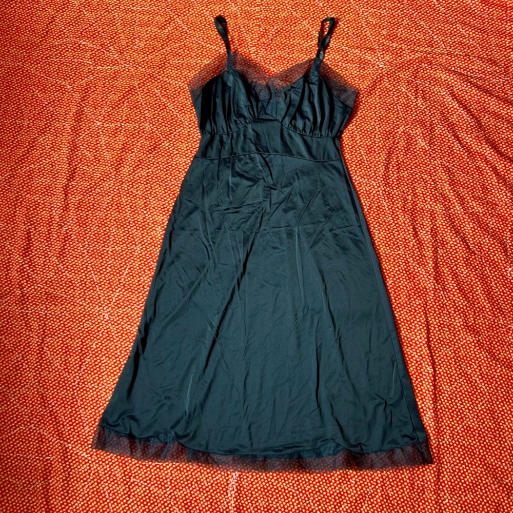 Vintage 70s Black Sheer Mesh Trim Full Slip Dress Nightgown Lingerie Midi